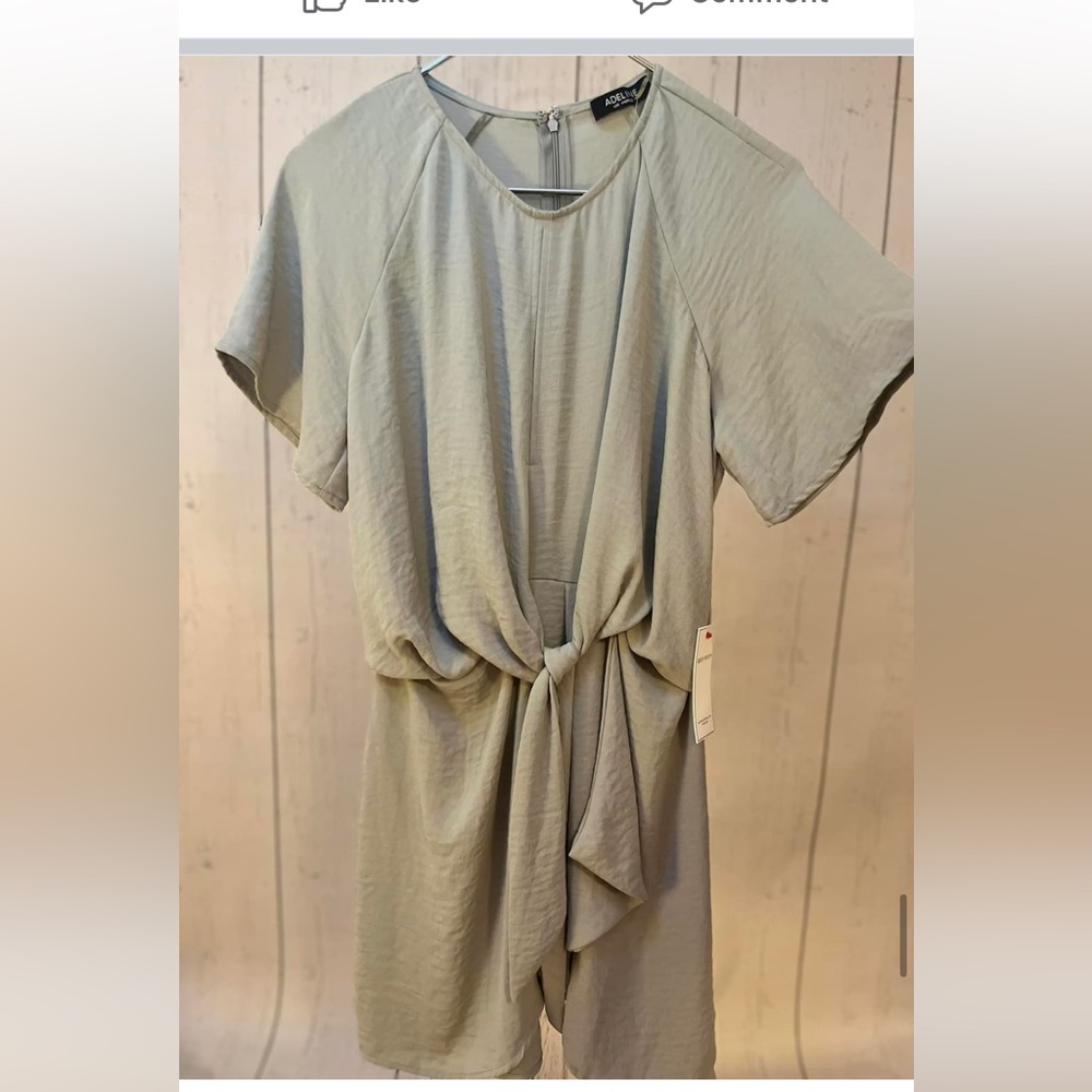 Drapes knot mini dress